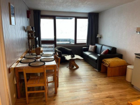 Tignes - 2 pièces, balcon sud, wifi, à 500m des pistes - FR-1-449-166